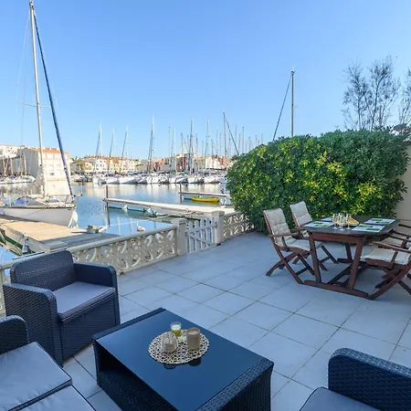 Apartment Marina *